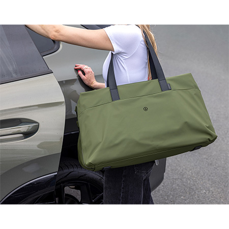 Volkswagen x AWAY - The Weekender